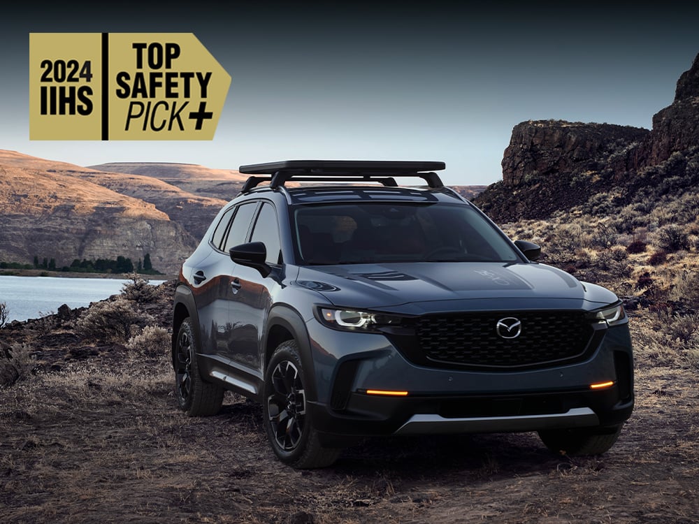 CX-50 avec le logo 2024 IIHS Top Safety Pick + 